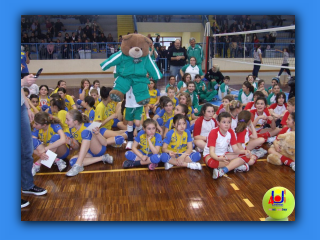 Minivolley 2011 Premiazioni (41).jpg